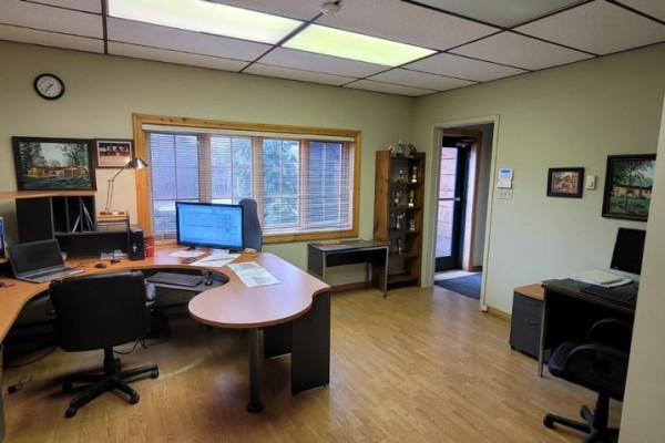 Продаж діючого бізнесу з виробництва бруса в Канаді