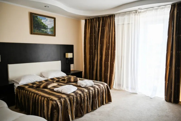 Приватизація «Готель «Козацький» у Києві