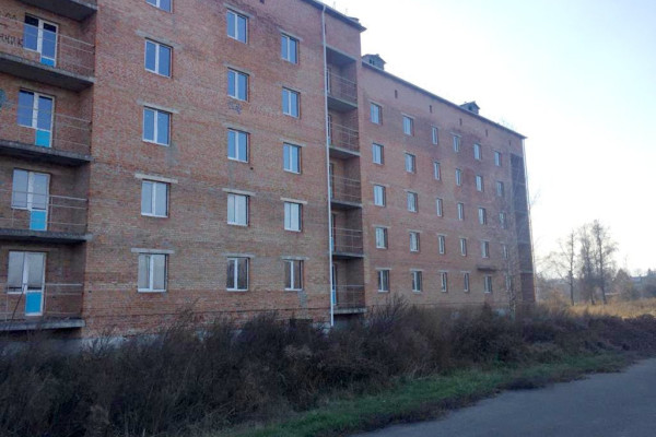 Незавершенное строительство 5 этажного дома на 200 человек в Полтавской области