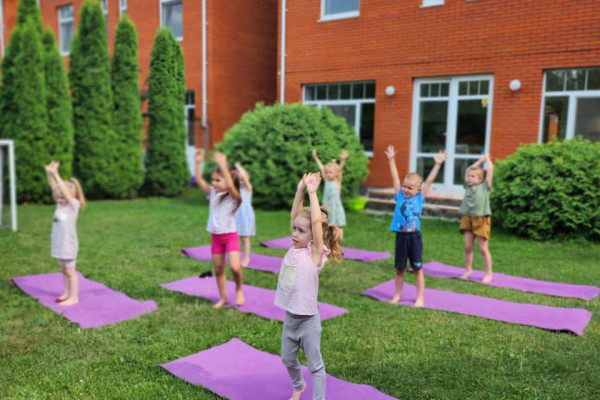 Продаж престижного дитячого садку “Lucky Kids Sadok”,  Київ