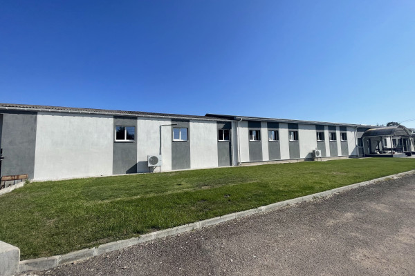 Продажа бизнеса: современное мясо-колбасное производство, сеть из 40+ магазинов у дома, логистика и сбыт