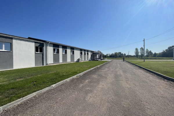 Продажа бизнеса: современное мясо-колбасное производство, сеть из 40+ магазинов у дома, логистика и сбыт