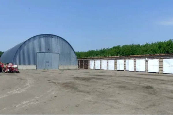 Приватизація: Агропідприємство 1483 га, база, с/г техніка, Дніпропетровська область