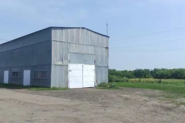 Приватизація: Агропідприємство 1483 га, база, с/г техніка, Дніпропетровська область