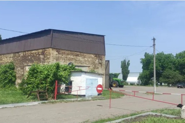 Приватизація: Агропідприємство 1483 га, база, с/г техніка, Дніпропетровська область