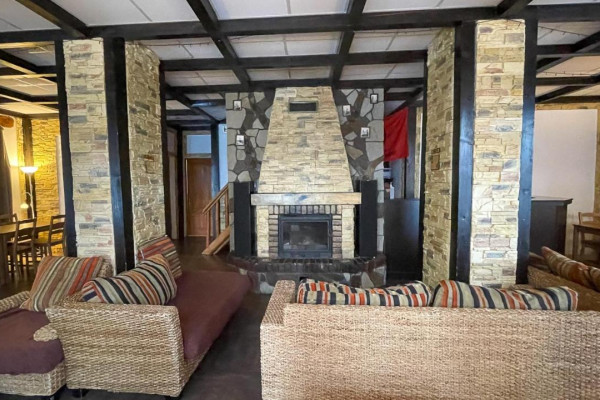 Продажа четырехэтажного коттеджа в Славско, Львовская область