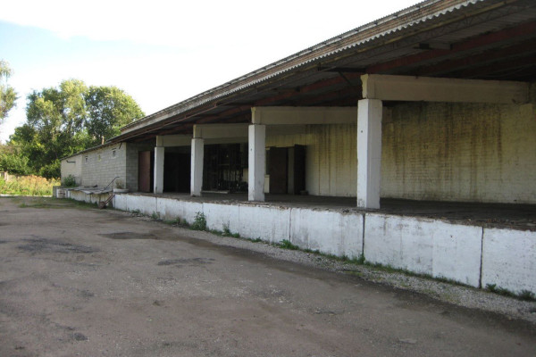 Продаж складської бази 2000 м2 в Дніпропетровській області, Верхньодніпровськ