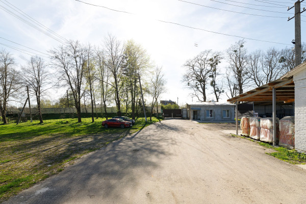 Продажа производственно-складского комплекса 1600 м2, 1,2 га, Львовская область