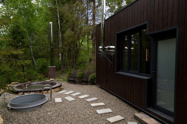 Продажа горного комплекса отдыха с действующим арендным бизнесом в Карпатах