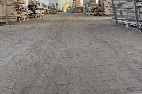 Продаж виробничо-складського приміщення 1961 м2 у Львівській області