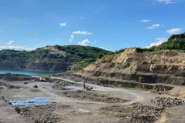 Продаж андезитового кар'єру в Закарпатській області, Хустський район