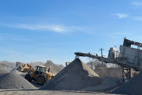 Продаж гранітного кар'єру подвійного призначення в Вінницькій області