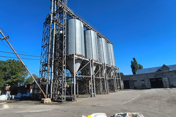 Продаж комбікормового заводу в Київській області