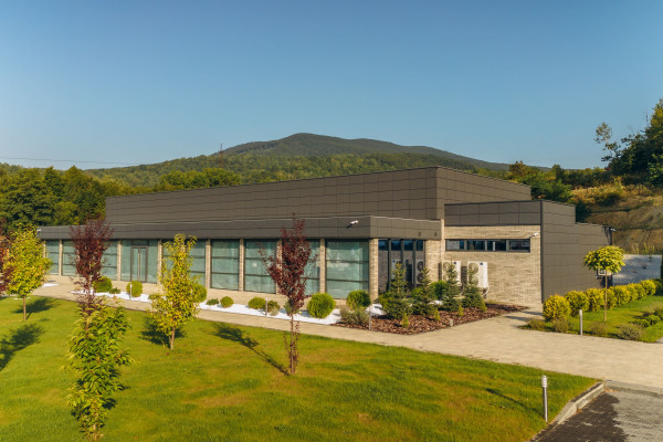 Продажа готового ресторанного бизнеса в центре туристического Закарпатья