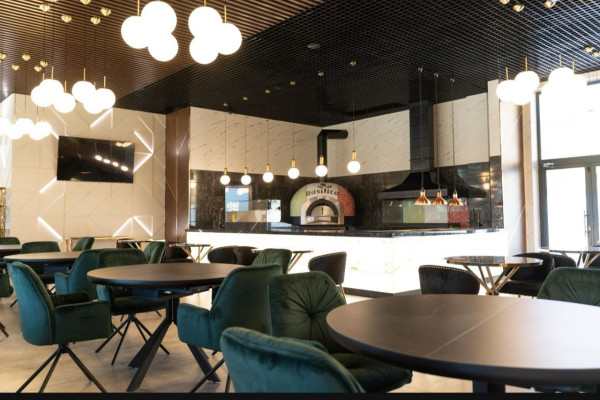 Продажа готового ресторанного бизнеса в центре туристического Закарпатья