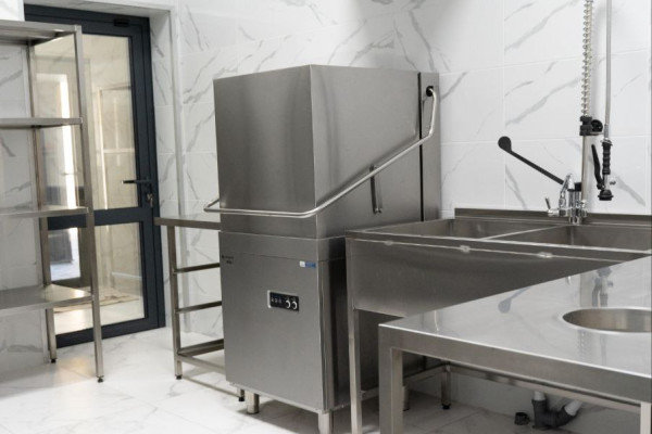 Продажа готового ресторанного бизнеса в центре туристического Закарпатья