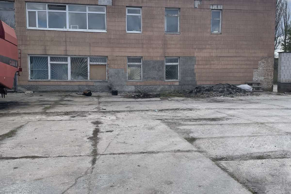 Продаж виробничої бази 4120 м2, 2,5 га в Черкаській області