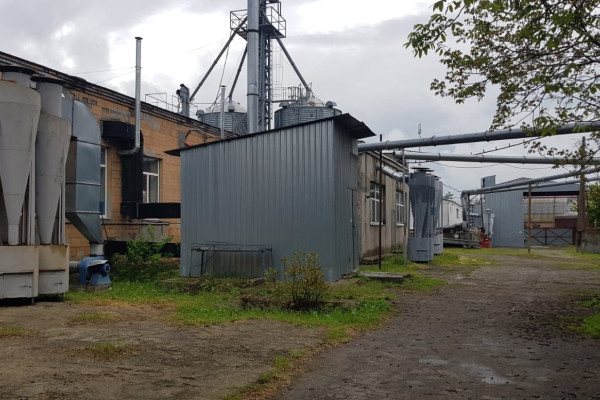 Продажа производственно-складского комплекса 5600 м², 3,5 га в г. Николаев