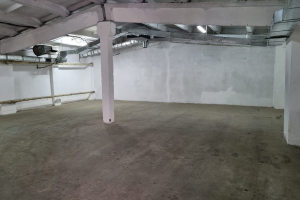 Продажа производственно-складского комплекса 5600 м², 3,5 га в г. Николаев