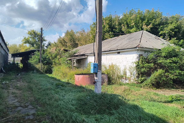 Продажа производственно-складского комплекса 7 067.7 м², 1.72 га в Киевской области