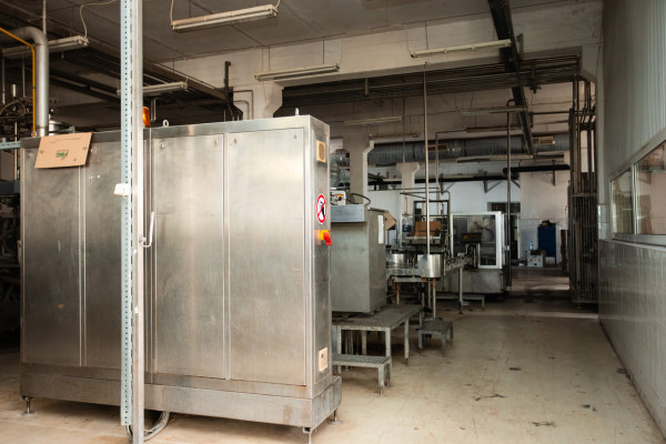 Продаж виробництва фруктових та овочевих соків на Закарпатті