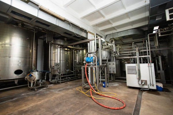 Продаж виробництва фруктових та овочевих соків на Закарпатті