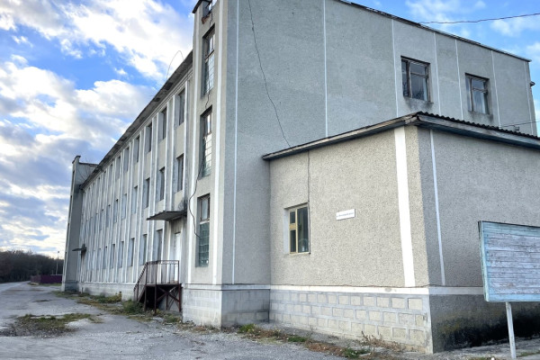 Продаж виробничо-складського комплексу 10 560 м2, Тернопільська область