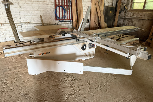 Продажа производственного комплекса 4320 м2 и 2 га в Житомирской области, г. Чуднов