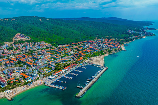 Инвестиции в рекреационную недвижимость Болгарии с DINEVI RESORT