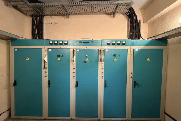 Продажа офисного здания 4 855 м² с арендаторами в Днепре