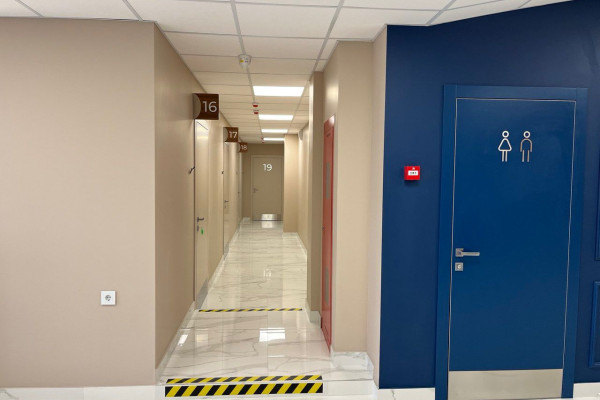 Продажа коммерческой недвижимости с арендатором 1450 м² в ЖК «Manhattan», г. Одесса