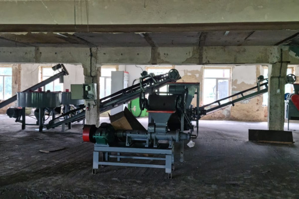 Продаж промислового комплексу 5022 м2 з виробництвом органічних добрив на Кіровоградщині