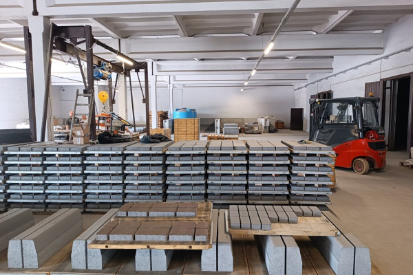 Продажа промышленного комплекса 23 550 м² с производством строительных материалов в г. Кременчуг