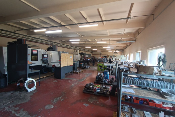 Продажа промышленного комплекса 23 550 м² с производством строительных материалов в г. Кременчуг