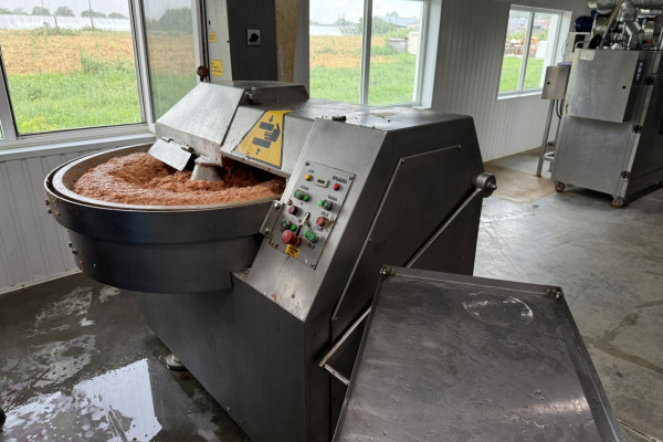 Продажа действующего производства снеков в Киевской области