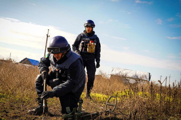 Продаж компанії в сфері гуманітарного розмінування вибухонебезпечних предметів