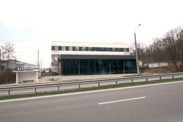 Продажа торгово-офисного здания 2000 м² в пригороде Тернополя