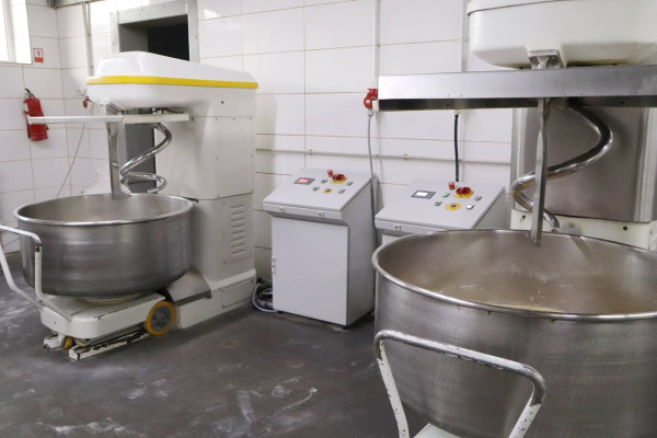 Продаж виробництва хліба та кондитерських виробів біля м. Рівне