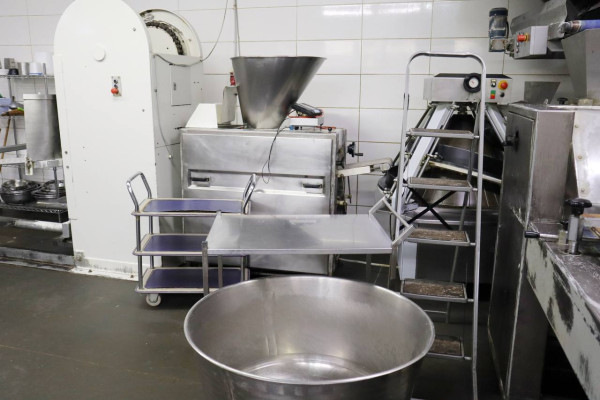 Продаж виробництва хліба та кондитерських виробів біля м. Рівне