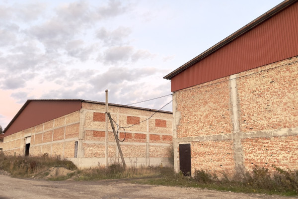 Продаж складського комплексу 19 300 м2, Тернопільська область