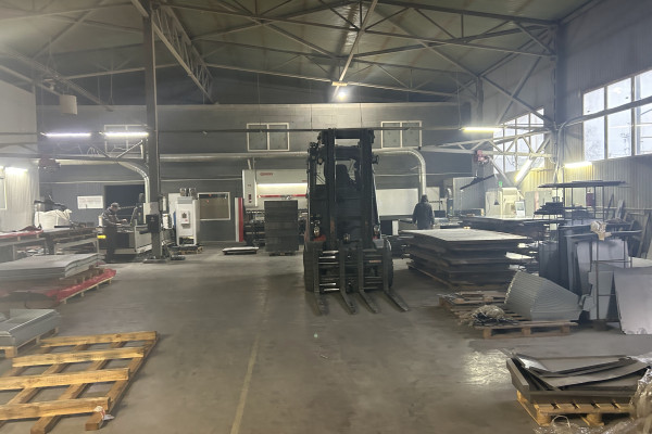 Іndustrial and warehouse complex 4750 m2, 2 ha, Kyiv region for sale