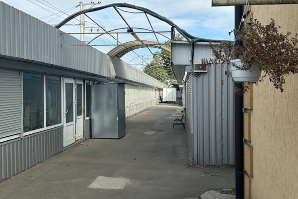 Продажа торгового комплекса, Киевская область, г. Вишневое