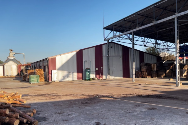 Продажа производственного комплекса 2 200 м² и 0,64 га в Волынской области