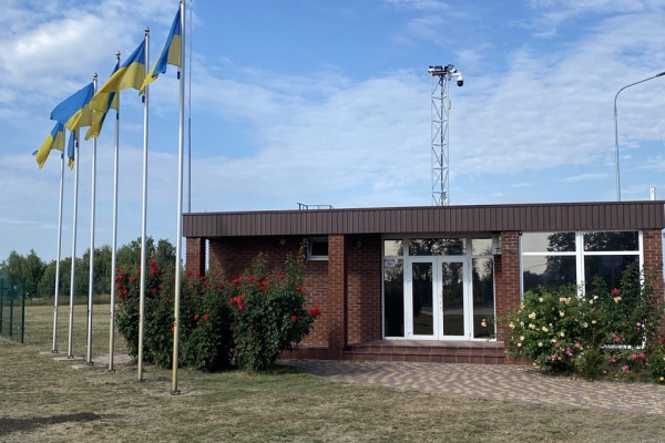 90 ha Strawberry Greenhouse Complex in the Kyiv Region for Sale