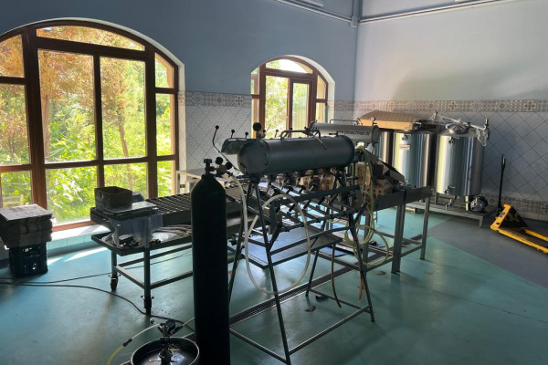 Продаж діючого крафтового пивоварного заводу з повним циклом виробництва  у Київській області