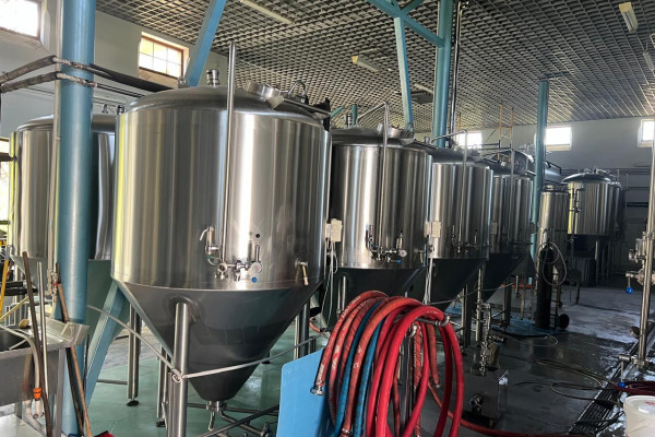 Продаж діючого крафтового пивоварного заводу з повним циклом виробництва  у Київській області