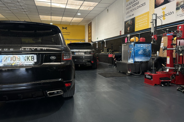 Продажа действующего автосервиса в Алтее, Испания