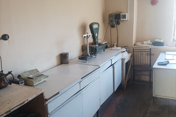 Продаж виробничо-складського комплексу 1 552,6 м2, 0,41 га у Закарпатській області