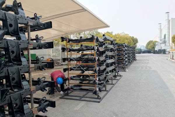 Інвестиції у високотехнологічний пікап для оборони та безпеки