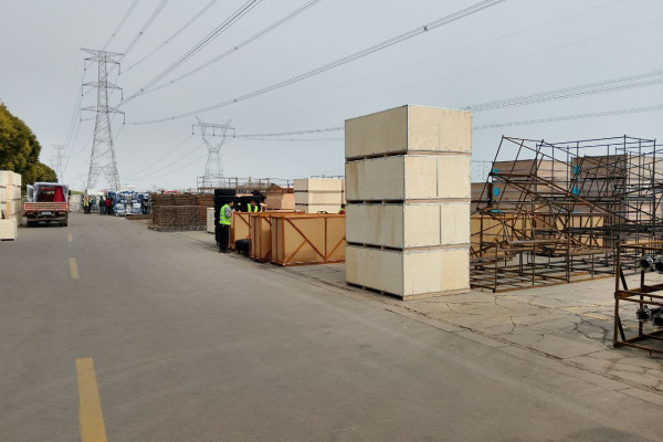 Інвестиції у високотехнологічний пікап для оборони та безпеки